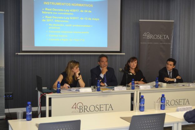 BROSETA analiza la liberalización de la estiba portuaria