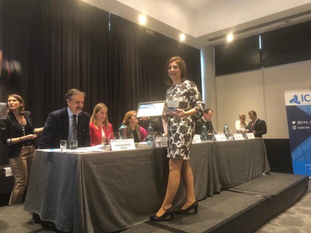 Raquel Molina recibe el reconocimiento de ICEA como mejor abogada en materia de detección de fraudes