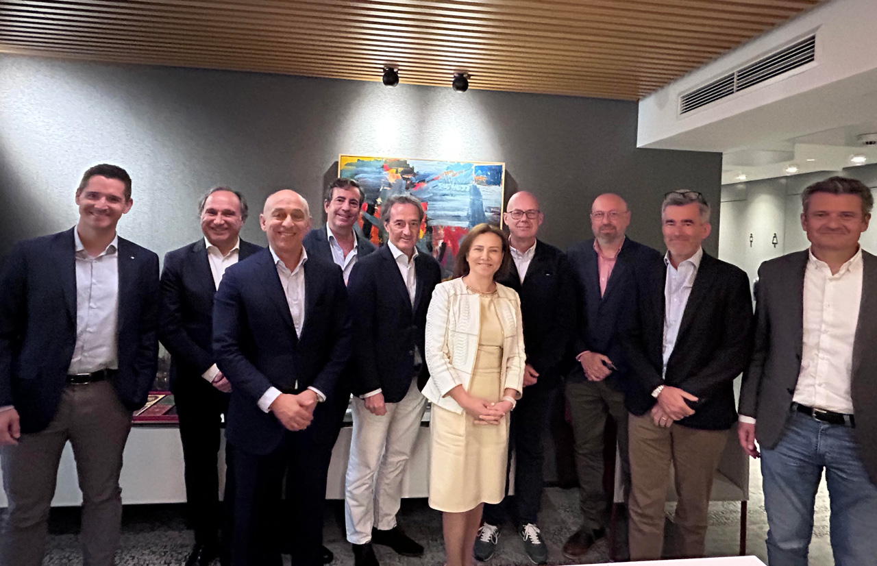 XIX Asamblea de ANFIA (Asociación de Fabricantes e Importadores de Audífonos).