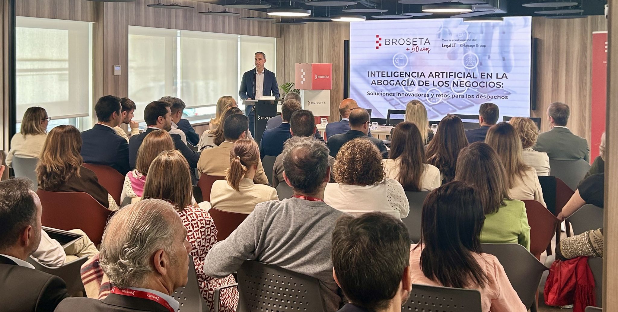 Inteligencia artificial en LA ABOGACÍA DE LOS NEGOCIOS