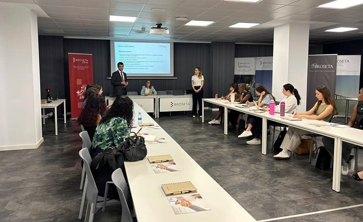 BROSETA acoge a los estudiantes del programa The Lex Fellowship destinado a pre abogados