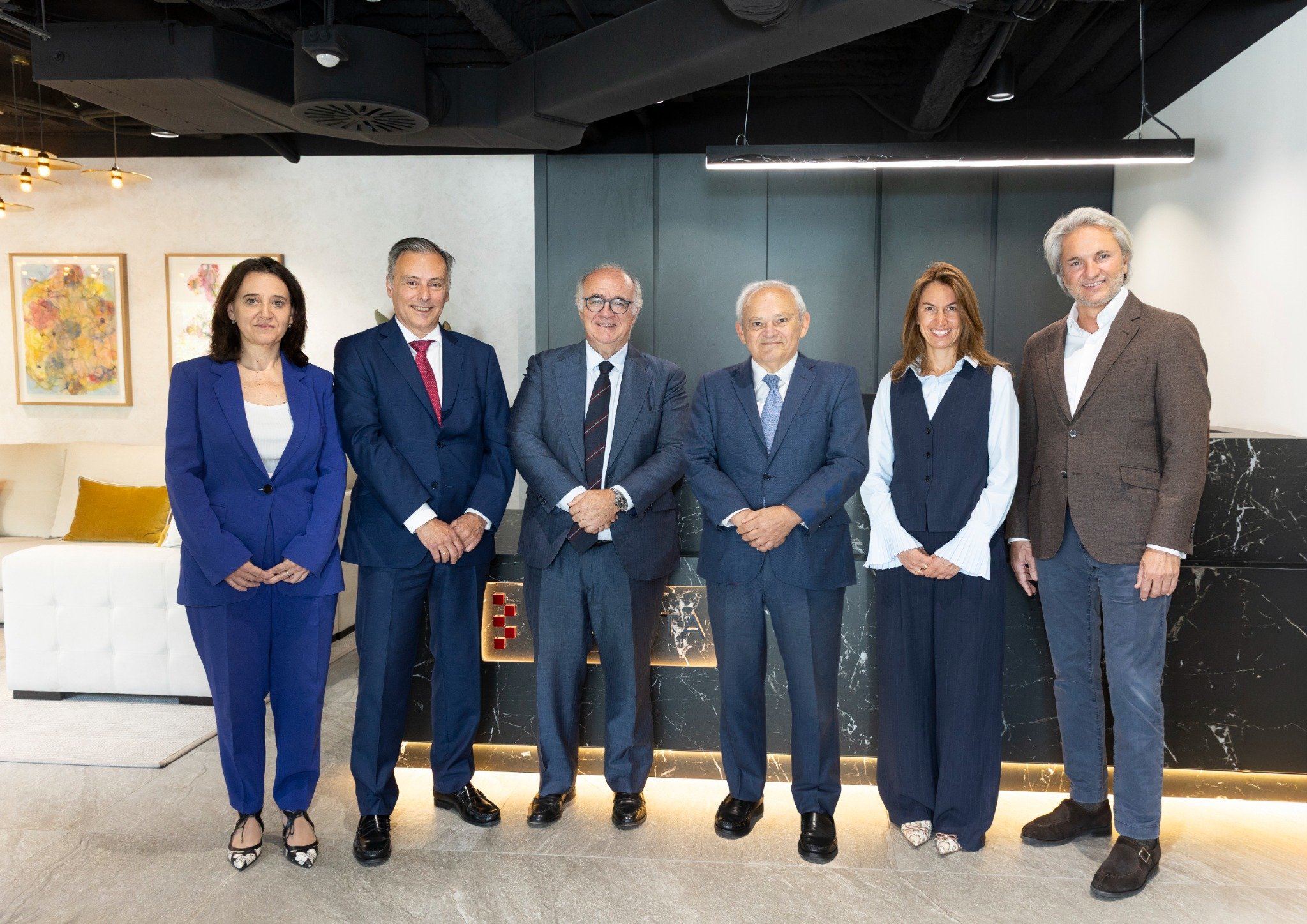 Broseta integra el despacho especialista en seguros Azsure Abogados