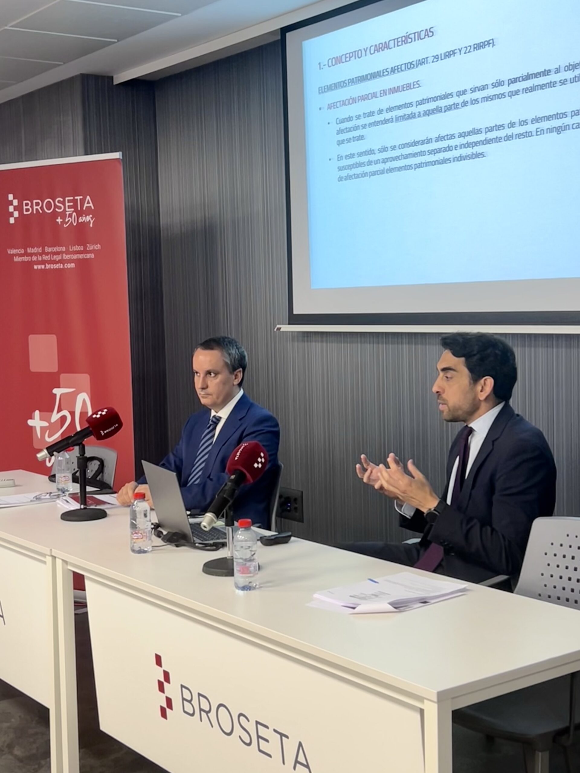 Hablamos sobre cuestiones fiscales de actualidad para el sector farmacéutic